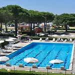Aparthotel Isa - Asfodeli 4 Beds 250 Mt From The Sea Marina Di Bibbona